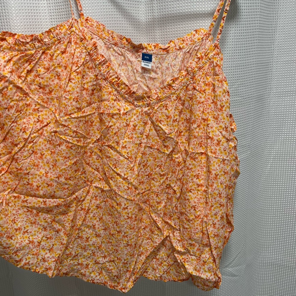 Flowy floral tank top